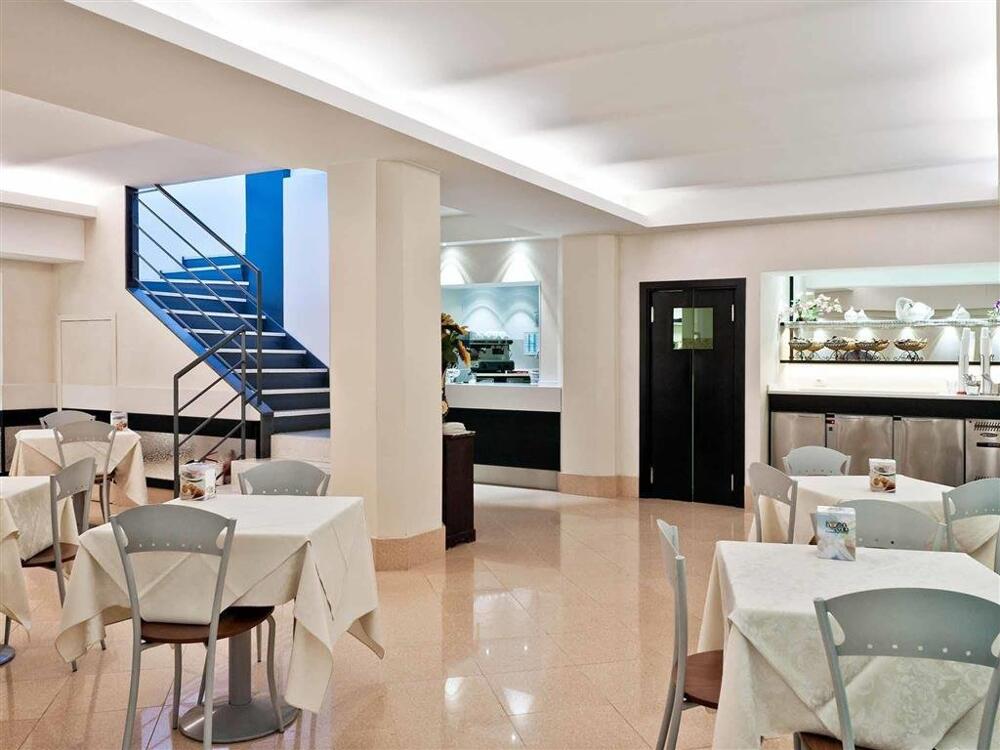 Foto general de Hotel Ibis Styles Milano Centro