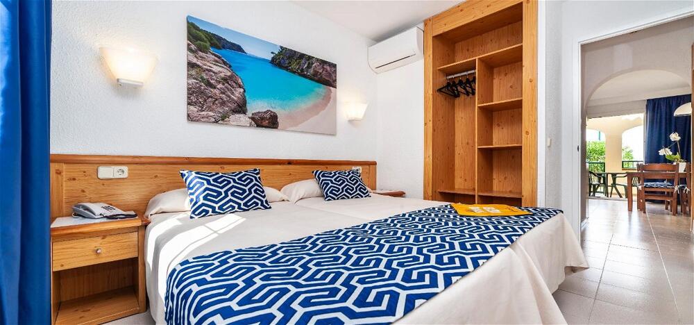 Foto de una habitación de Aparthotel Globales Binimar