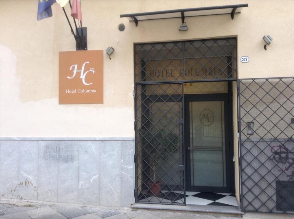 Foto del exterior de Hotel Columbia
