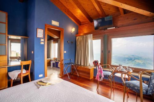 Foto de una habitación de Hotel Cesare