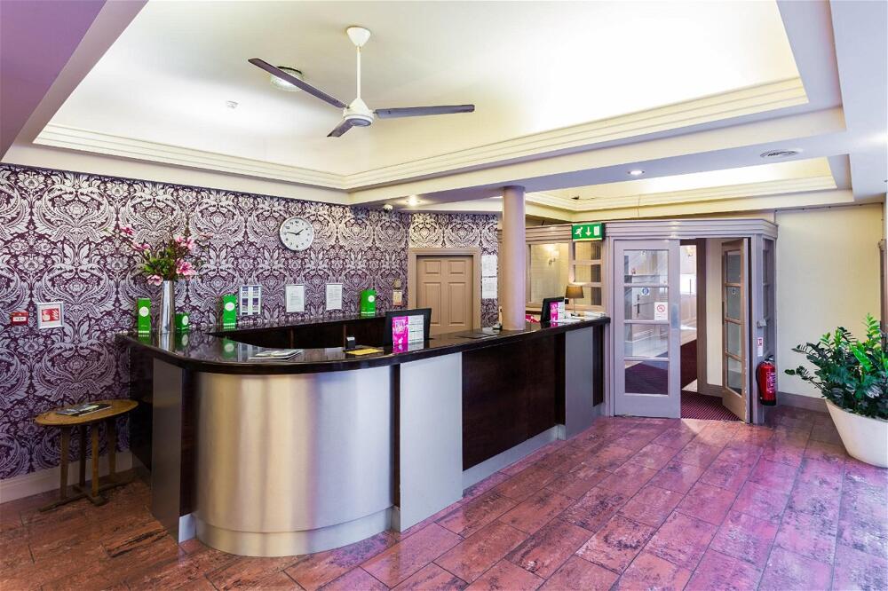 Foto de las zonas nobles de Gardens Hotel
