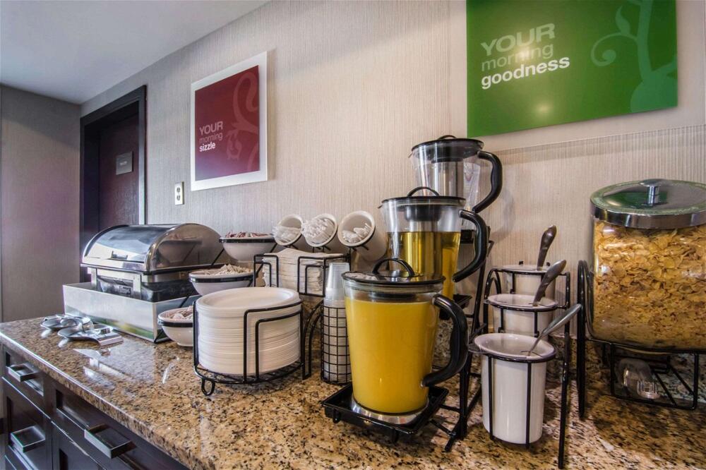 Foto de restauración de Hotel Comfort Inn &amp;amp; Suites Airport South