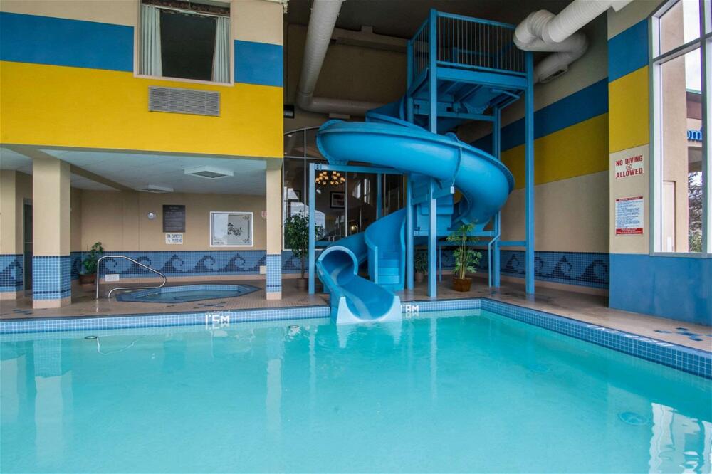 Foto de los servicios de Hotel Comfort Inn &amp;amp; Suites Airport South