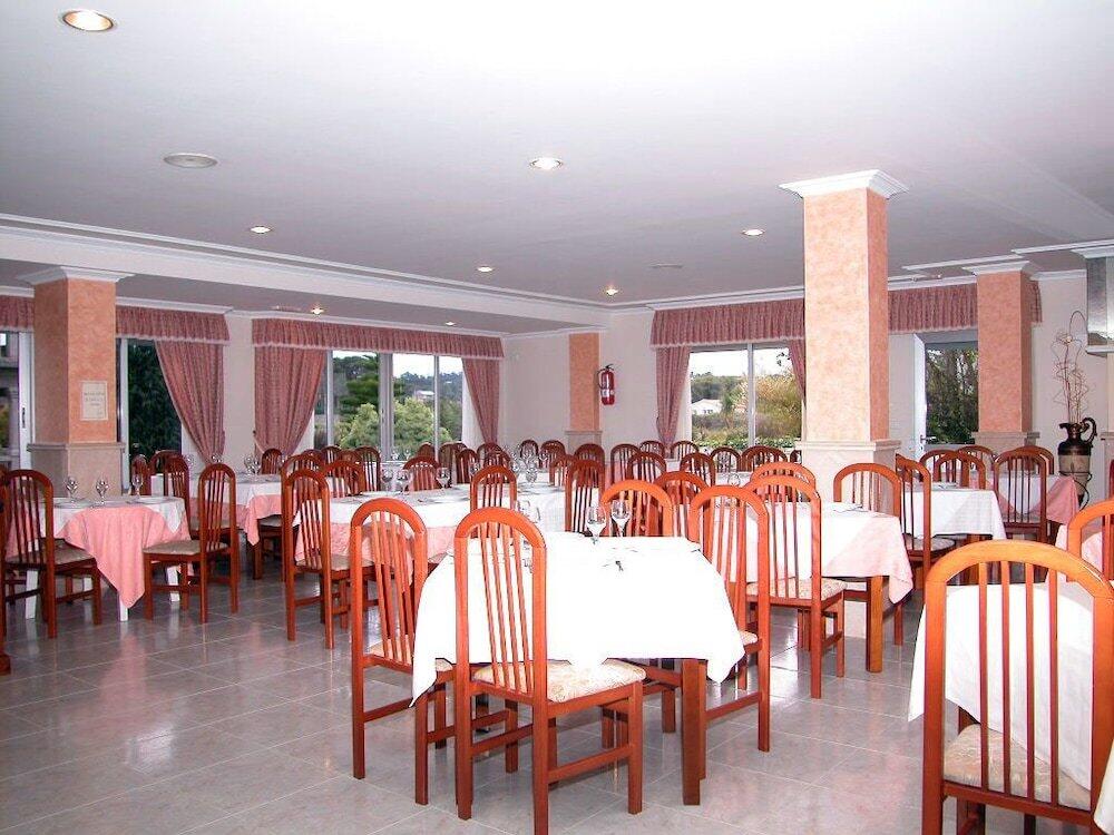 Foto de restauración de Hotel Piñeiro 2 Estrellas Superior