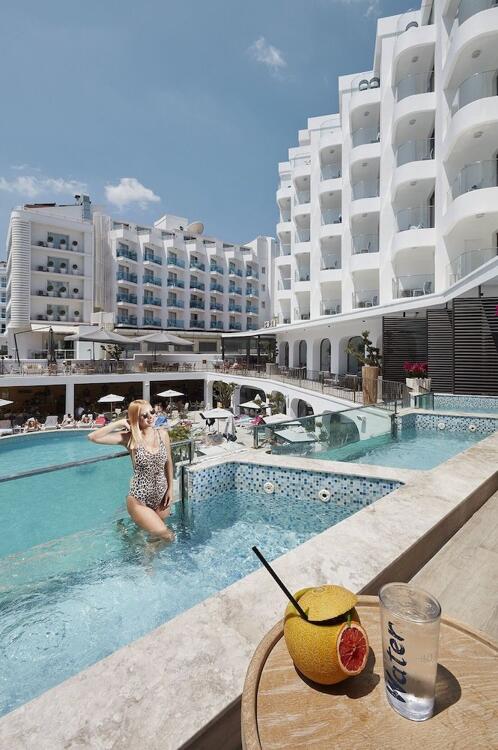 Foto de los servicios de Hotel Lalila Blue Suites