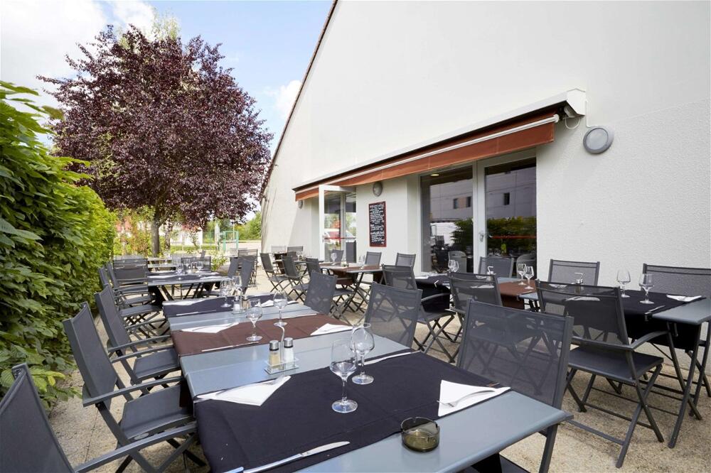 Foto de las zonas nobles de Hotel Campanile Chalon sur Saône