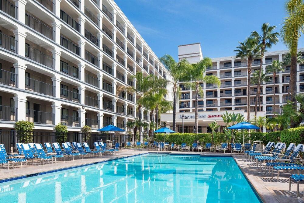 Foto de los servicios de Hotel Fairfield by Marriott Anaheim Resort