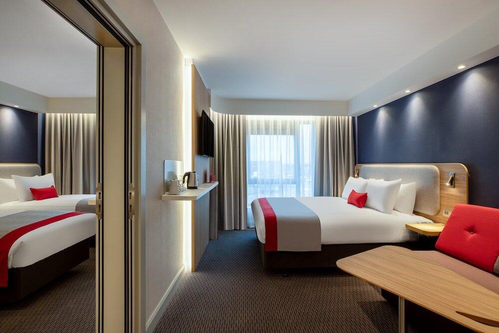 Foto de una habitación de Holiday Inn Express Cambridge West - Cambourne, an IHG Hotel