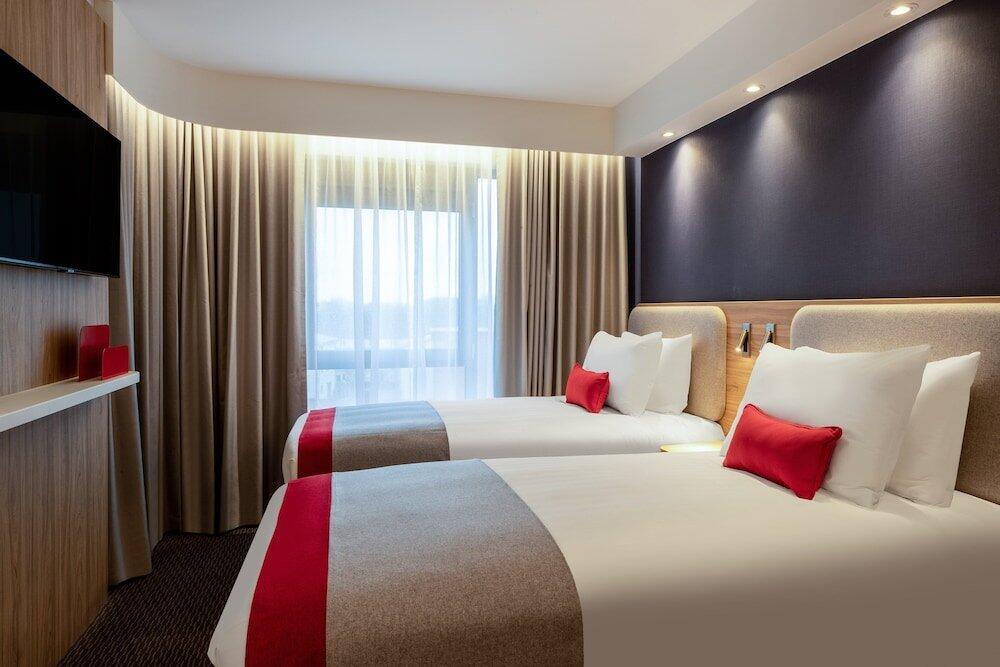 Foto de una habitación de Holiday Inn Express Cambridge West - Cambourne, an IHG Hotel