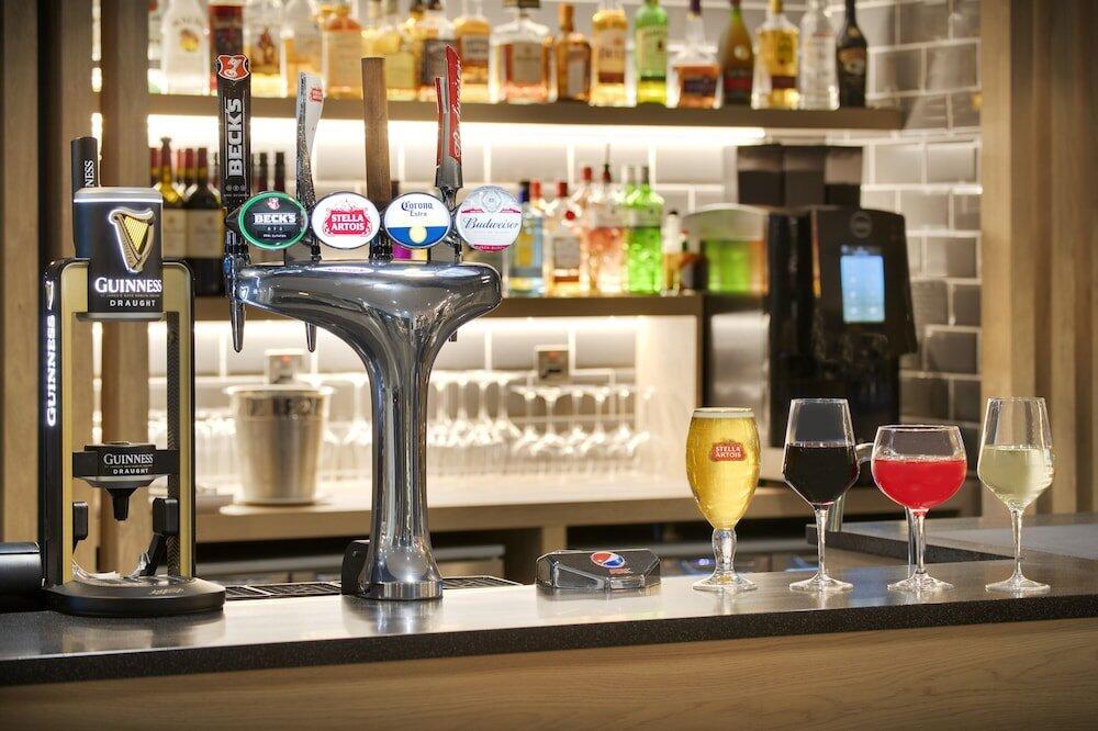 Foto de los servicios de Holiday Inn Express Cambridge West - Cambourne, an IHG Hotel