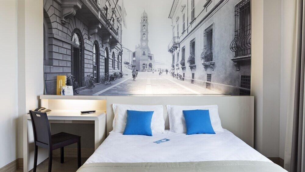 Foto de una habitación de B&amp;amp;B Hotel Faenza
