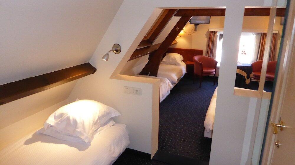 Foto de una habitación de The Black Swan Hotel
