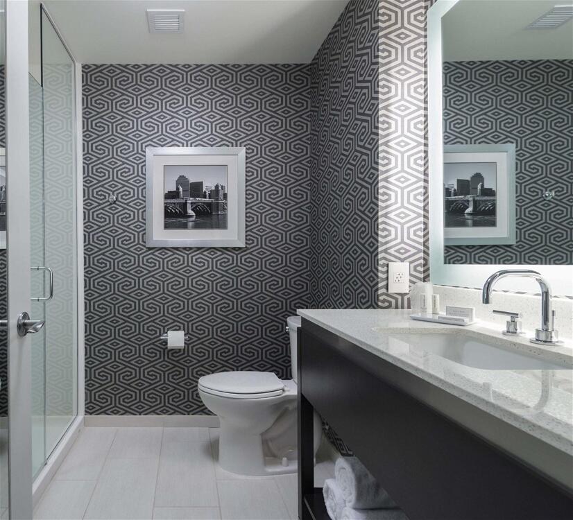 Foto del baño de Hotel Fairfield Inn &amp;amp; Suites Boston Cambridge