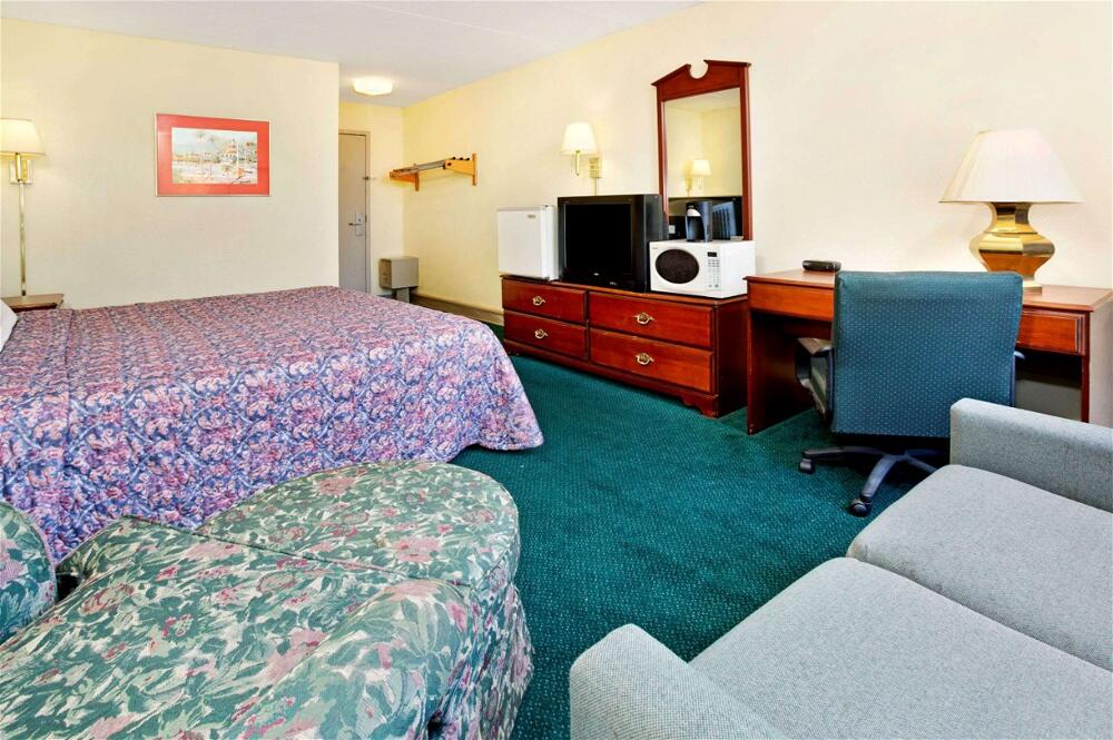 Foto de una habitación de Hotel Days Inn by Wyndham Sharonville