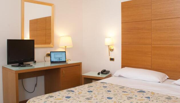Photo – City Hotel