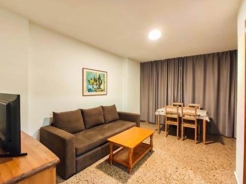 Foto de una habitación de Apartamentos Picasso-Fincas Benidorm