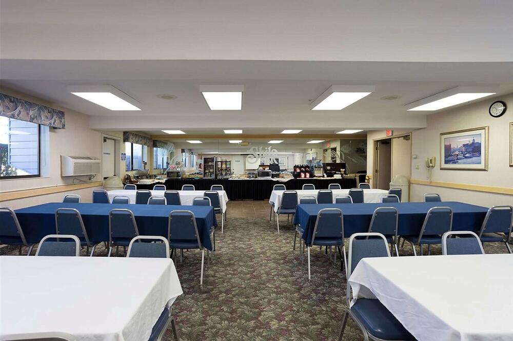 Foto de restauración de Hotel Shilo Inn Suites Warrenton