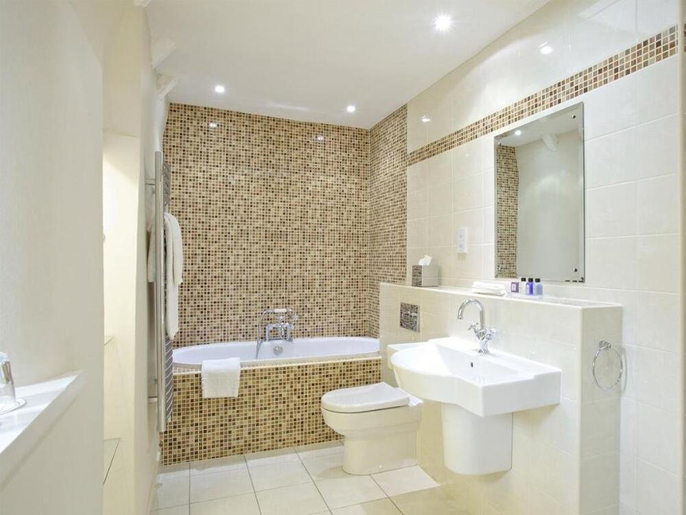 Foto del baño de Hotel Macdonald Houstoun House
