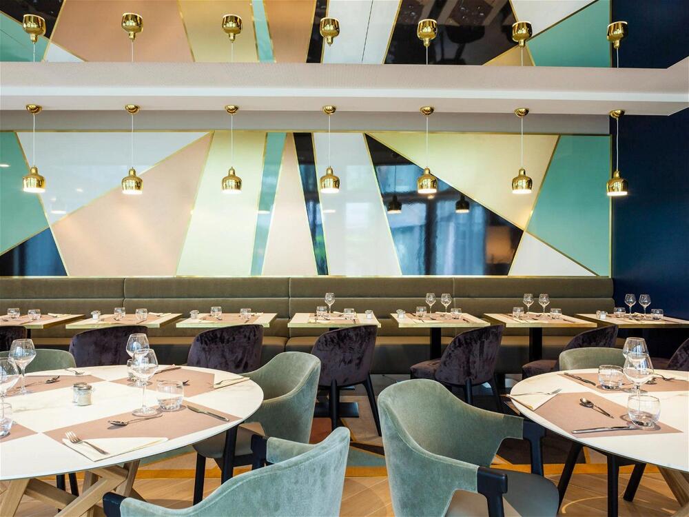 Foto de restauración de Hotel Mercure Paris La Défense Grande Arche