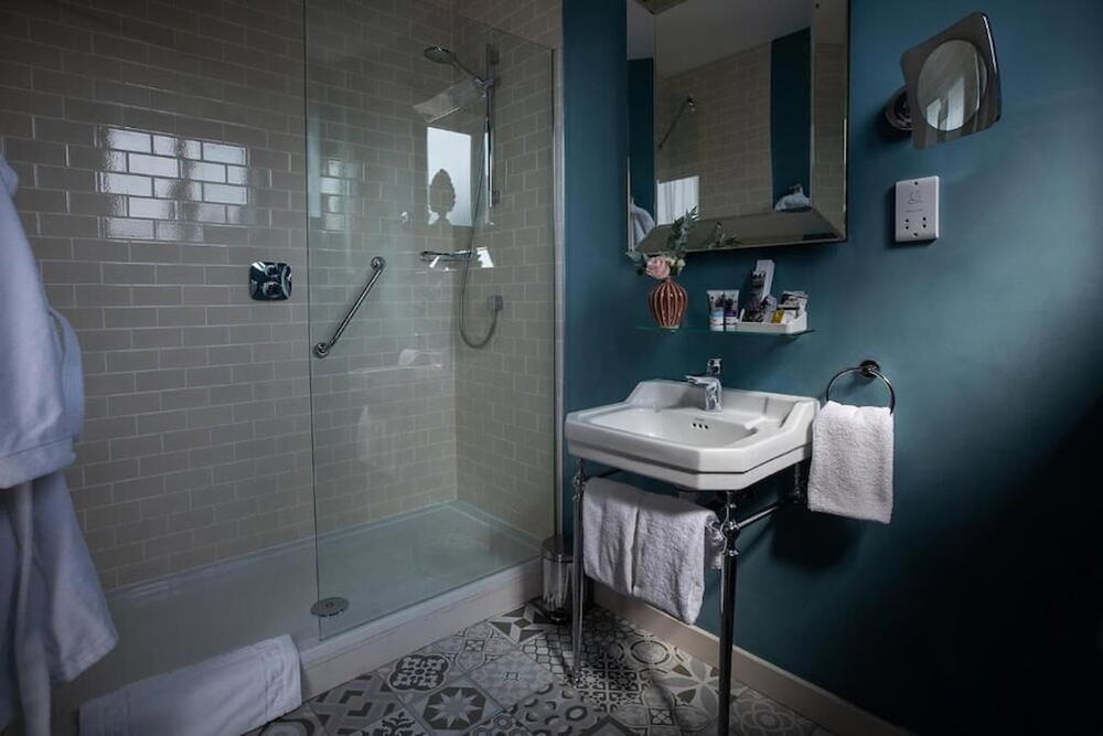 Foto del baño de Hotel Mercure Bournemouth
