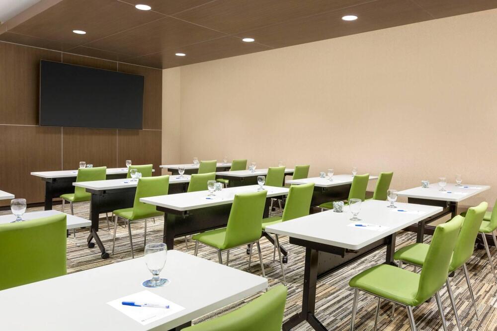 Foto de los servicios de Hotel Wyndham Anaheim