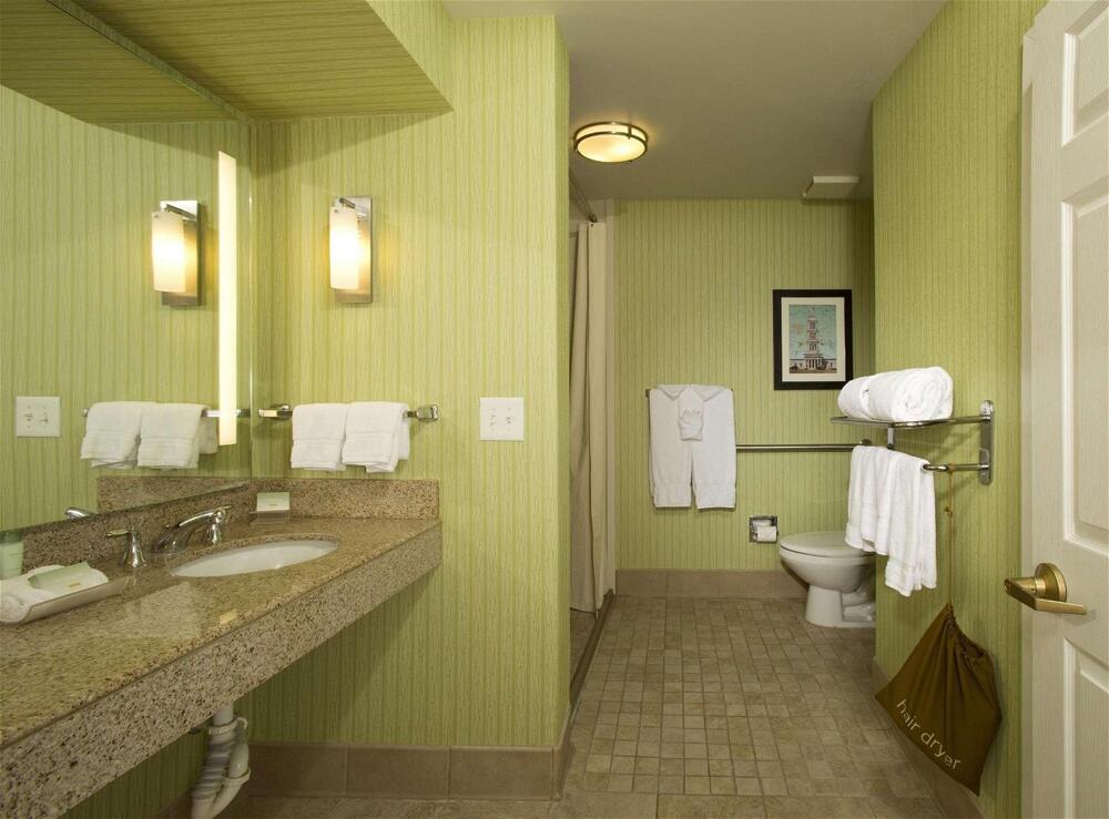 Foto del baño de Hotel Homewood Suites by Hilton Alexandria