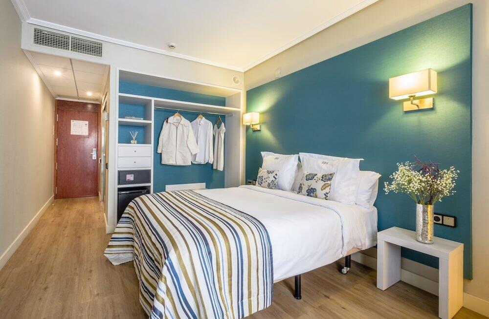 Room – Num Hotel