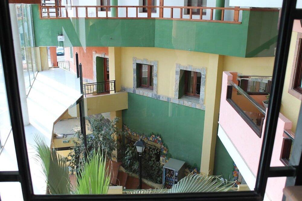 Photo – Hostal León Dormido