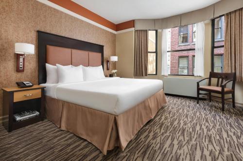 Foto de una habitación de The Hotel at Fifth Avenue