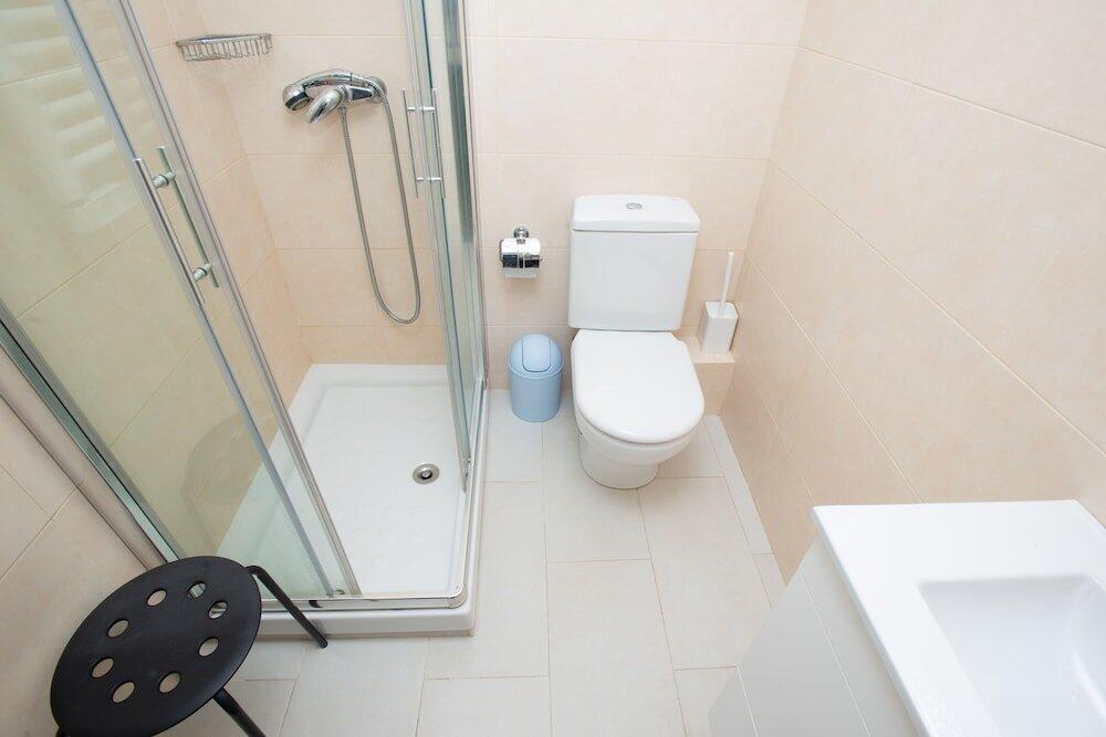 Foto del baño de Apartamentos Pie de Pistas MIKKA 3000