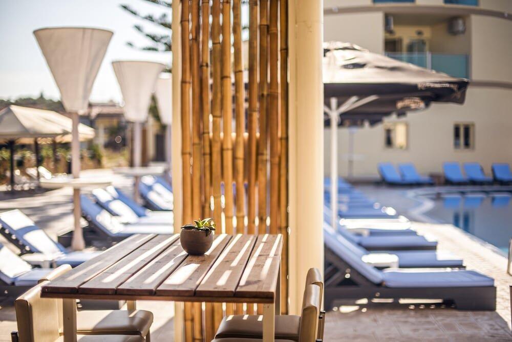 Foto de restauración de Hotel Island Beach Resort - Adults Only