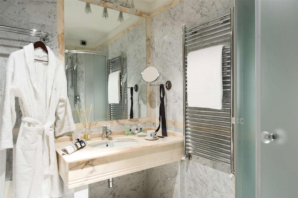 Foto del baño de Hotel degli Orafi