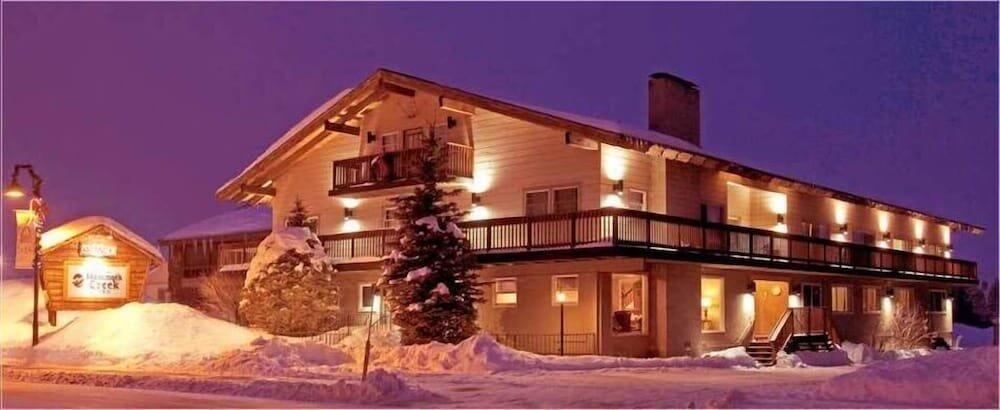Foto del exterior de Hotel The Mammoth Creek Inn