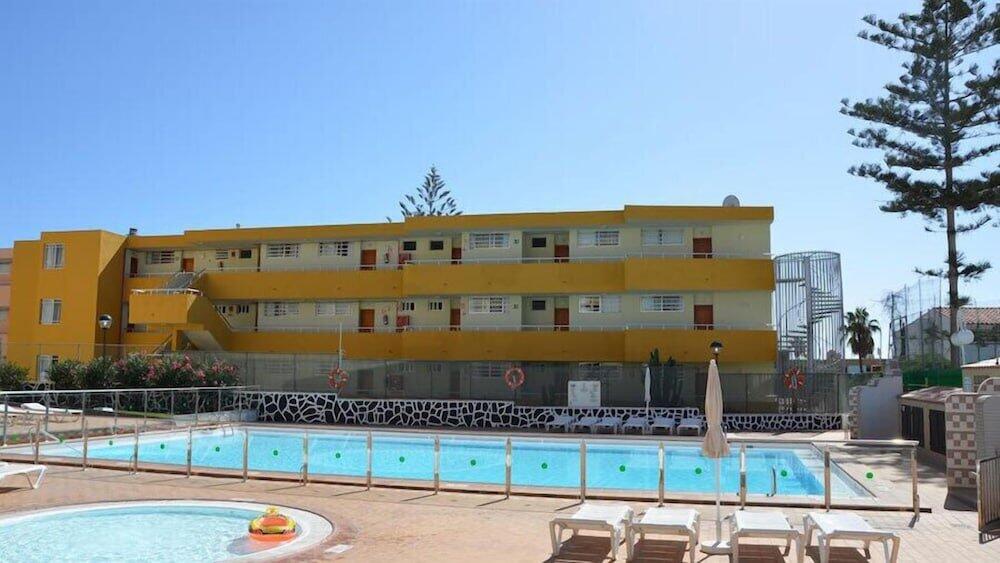 Vacation Rentals Los Cactus, Playa del Ingls - Reserving