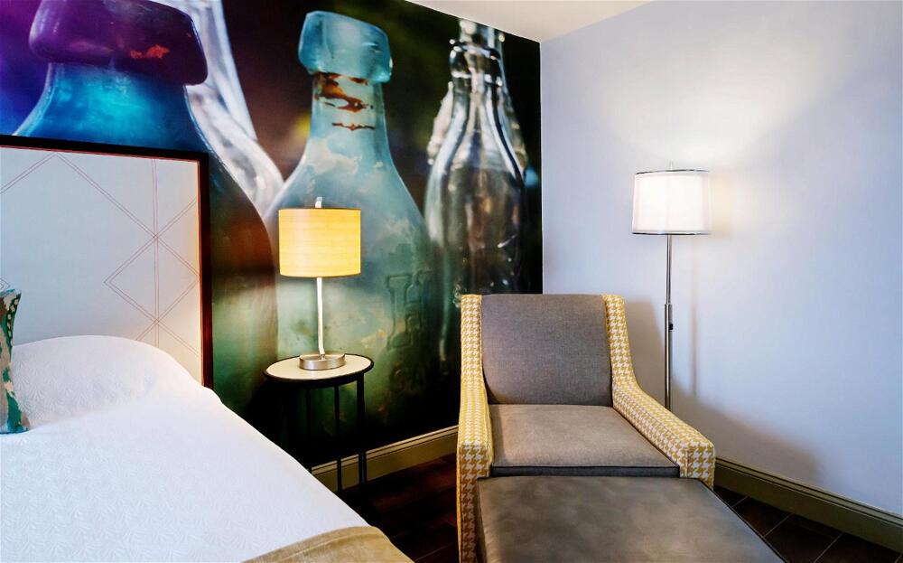Foto de una habitación de Hotel Indigo Savannah Historic District, an IHG Hotel