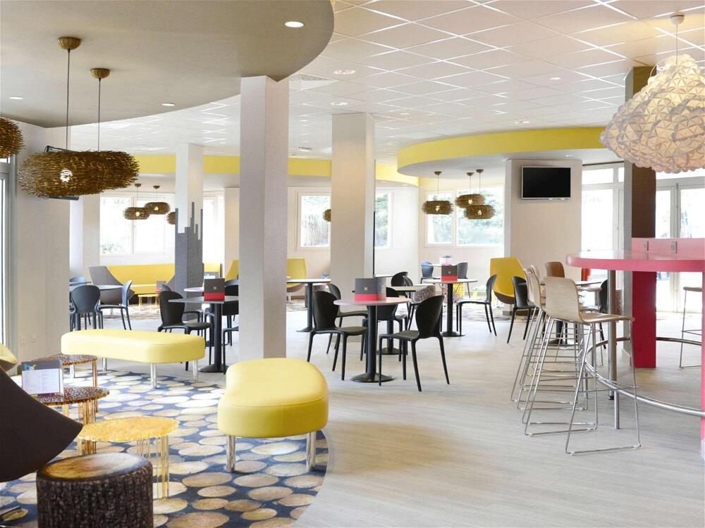 Foto de restauración de Hotel ibis Styles Dax Miradour