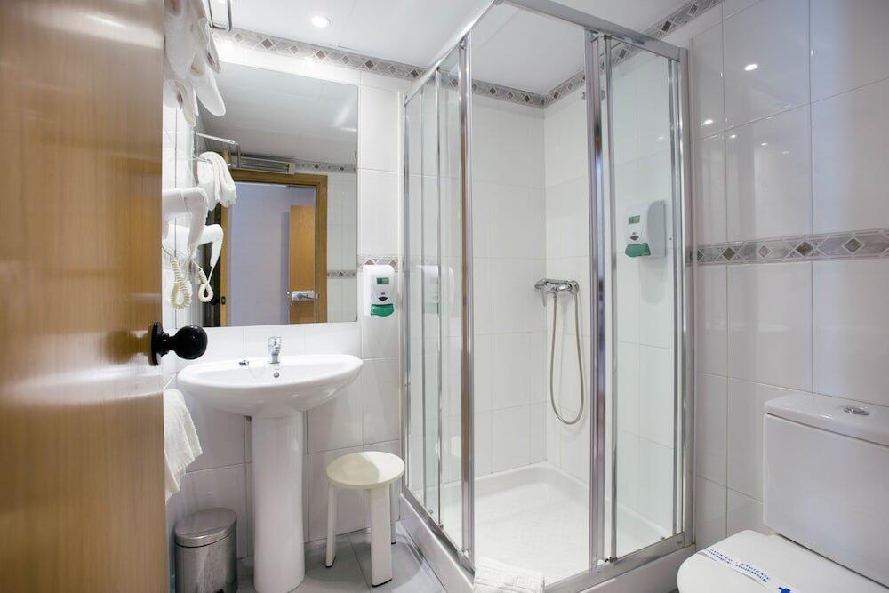 Foto del baño de Hotel Monte Ulia