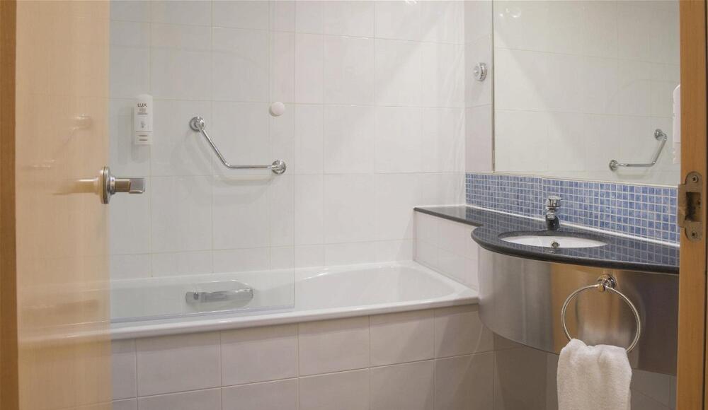 Foto general de Holiday Inn Express Barcelona City 22@, an IHG Hotel