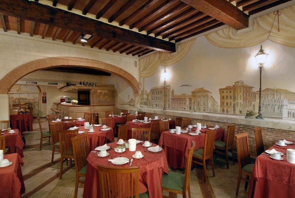 Foto de restauración de Hotel Bologna