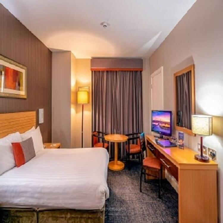Foto de una habitación de City Hotel