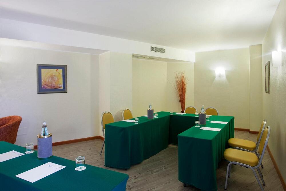 Foto general de Holiday Inn Cagliari, an IHG Hotel
