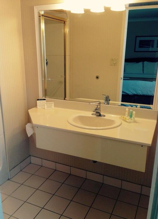 Foto del baño de Hotel Quality Inn &amp;amp; Suites Garden of the Gulf