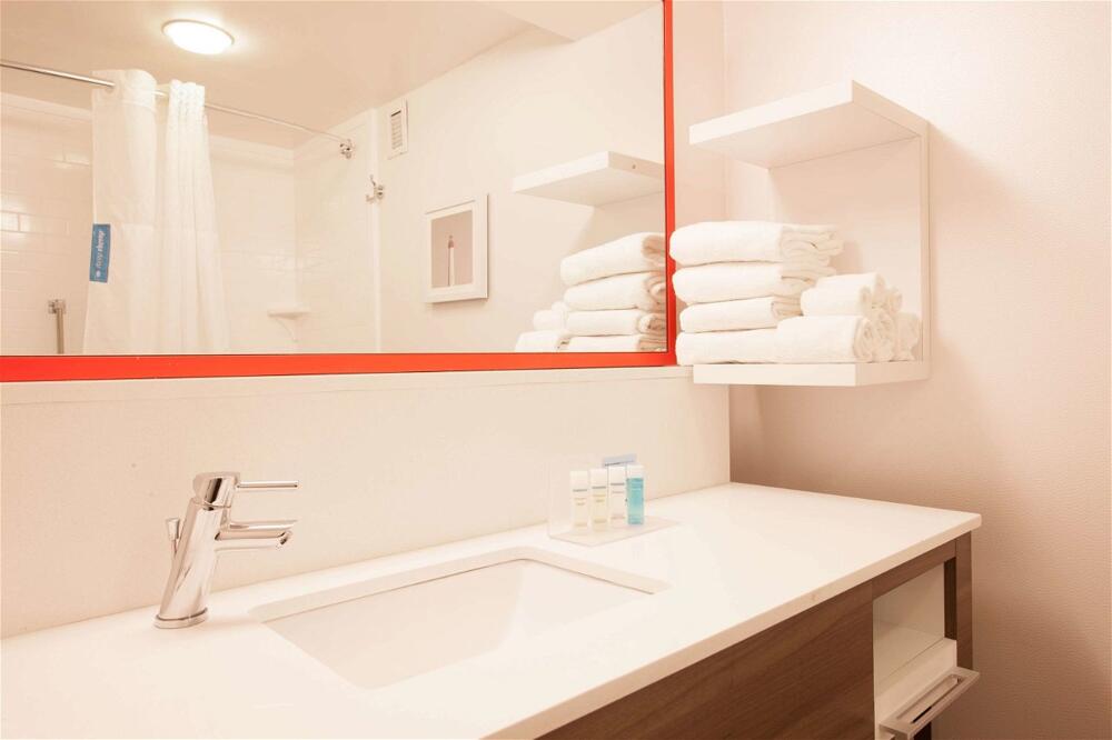 Foto del baño de Hotel Hampton Inn Pennsville