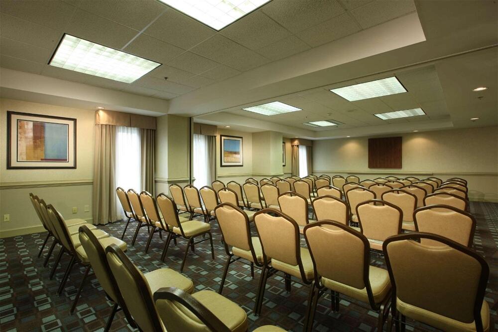 Foto de los servicios de Hotel Hampton Inn Pennsville