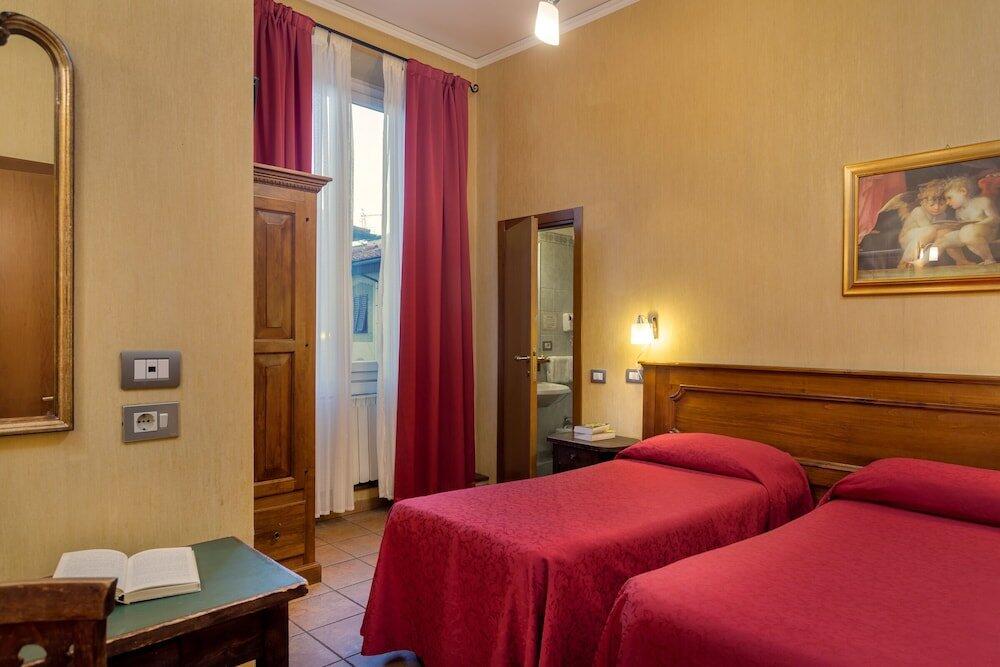 Foto de una habitación de Hotel Kursaal &amp;amp; Ausonia