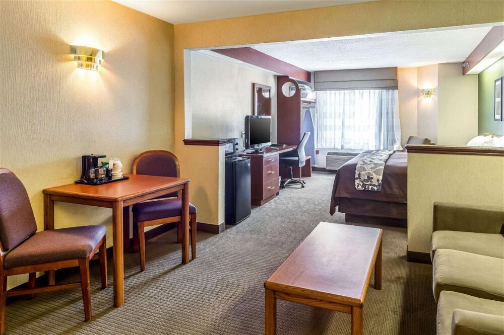 Foto de una habitación de Hotel Sleep Inn &amp;amp; Suites Acme - Traverse City