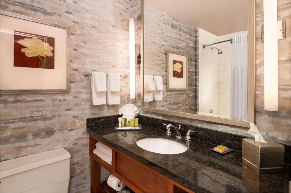 Foto del baño de Hotel Hilton Lexington/Downtown