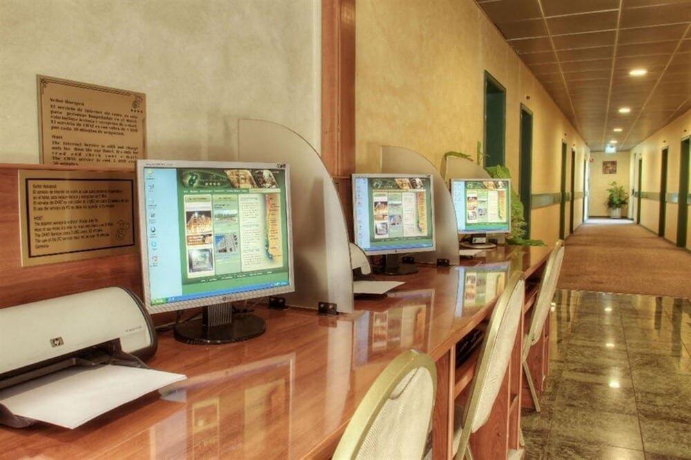 Foto de los servicios de Hotel Diego de Almagro Aeropuerto