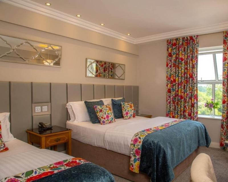 Foto general de Cork&amp;#039;s Vienna Woods Hotel &amp;amp; Villas