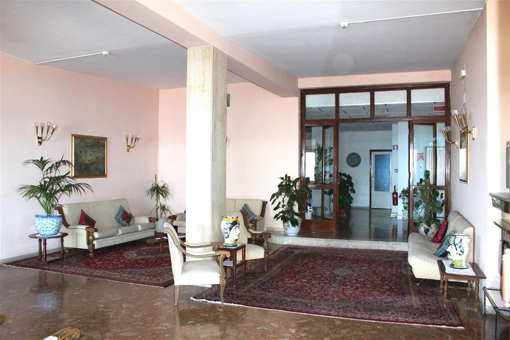Foto de las zonas nobles de Hotel Mediterranee